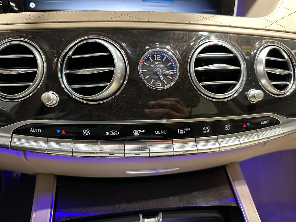 2015 Mercedes Benz S 63 AMG photo 37