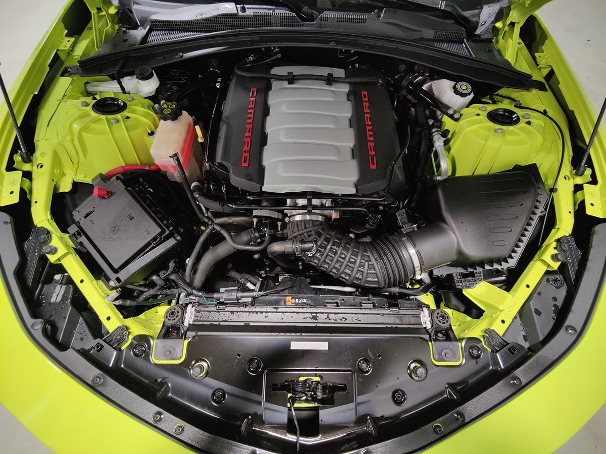 2021 Chevrolet Camaro 1LE photo 5