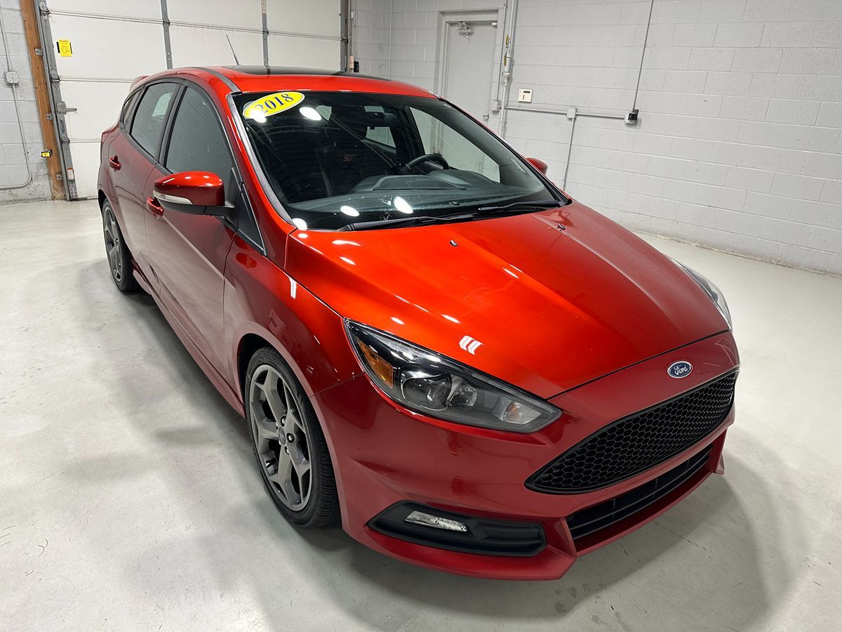 2018 Ford Focus ST photo 3