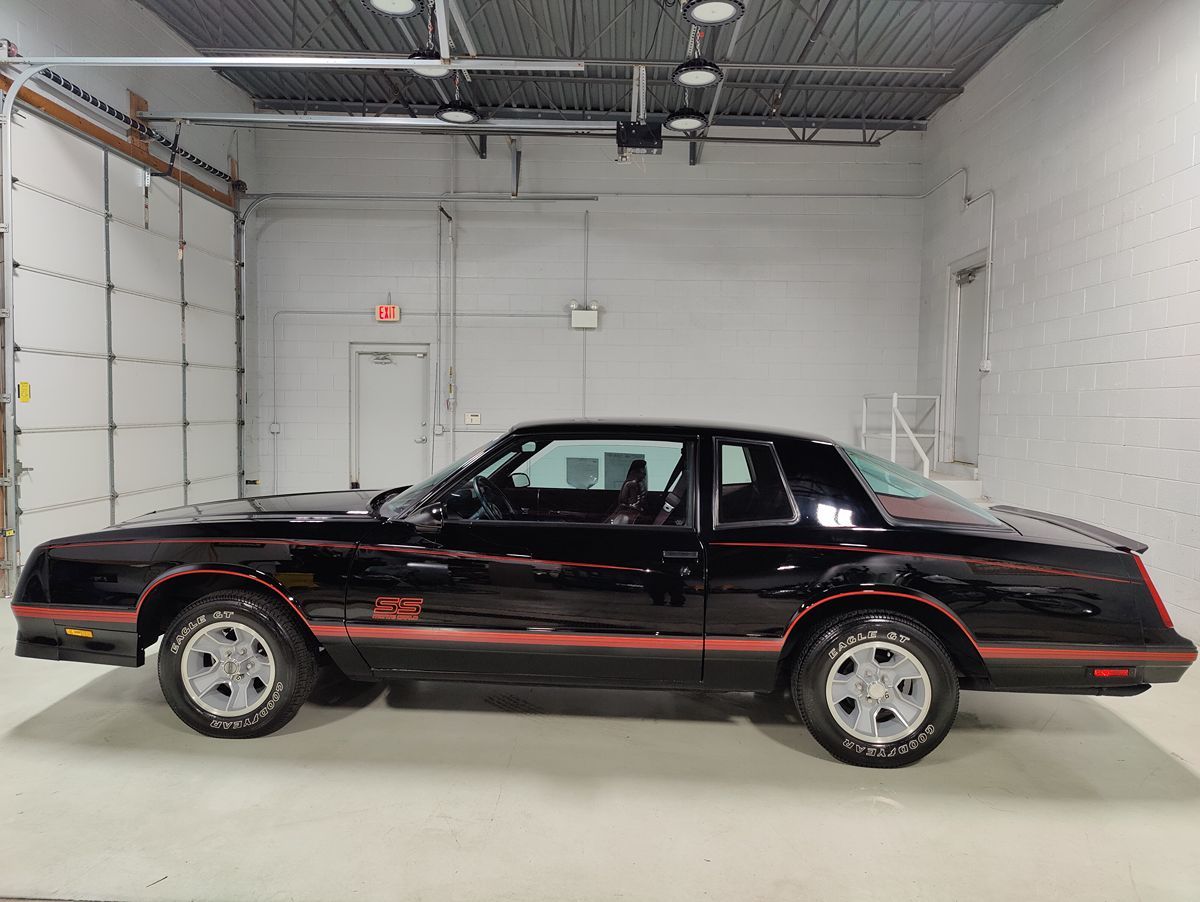 1987 Chevrolet Monte Carlo - Photo 24