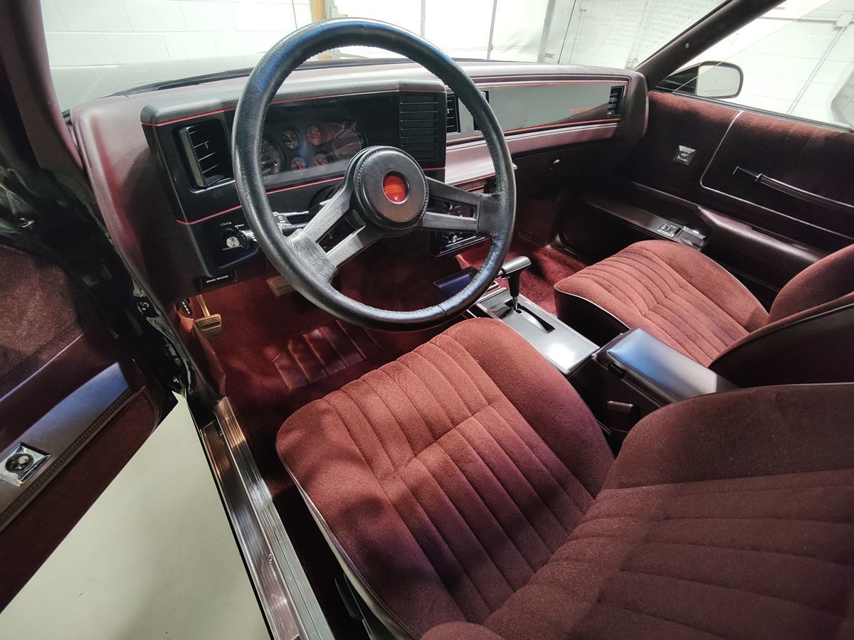 1987 Chevrolet Monte Carlo - Photo 32
