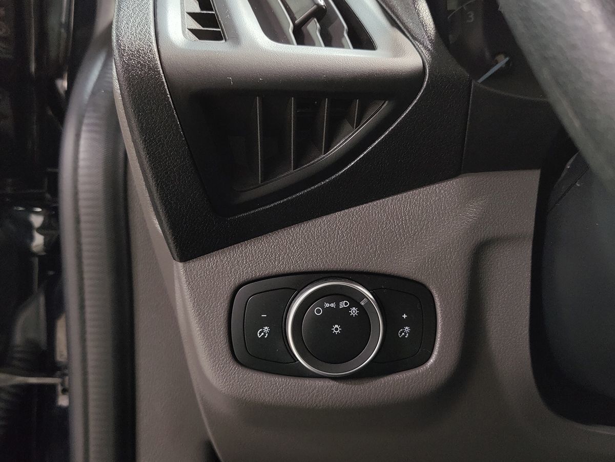 2023 Ford Transit Van XL photo 21