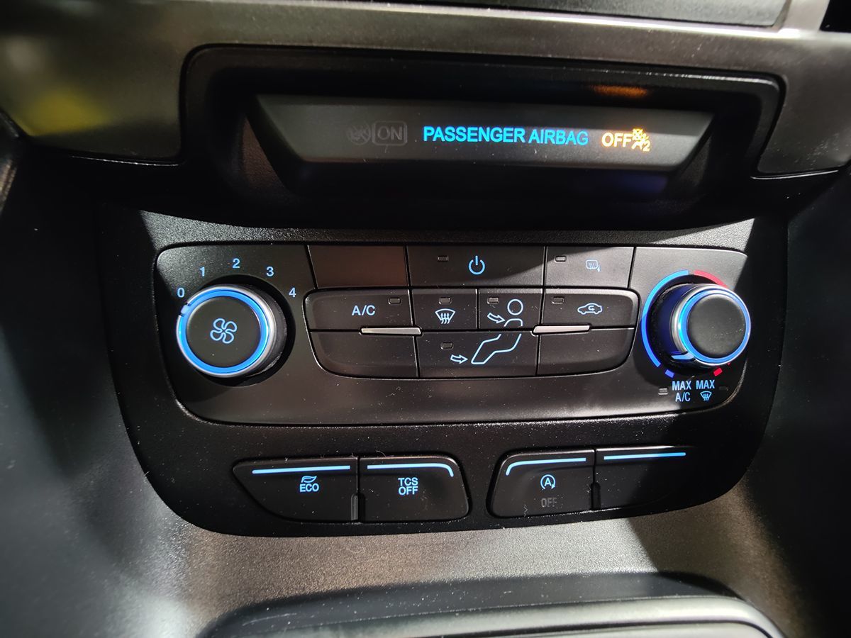 2023 Ford Transit Van XL photo 26