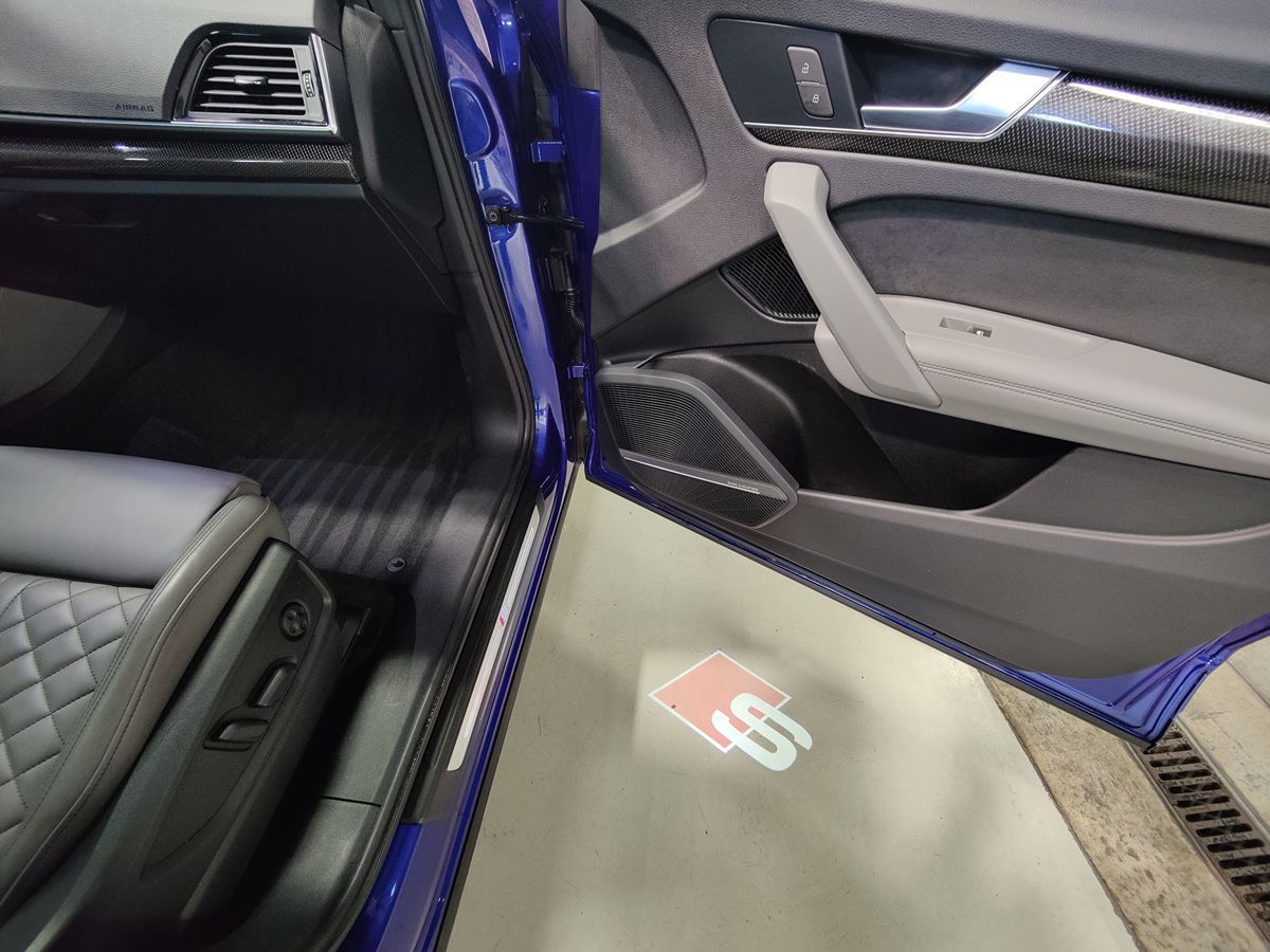 2022 Audi SQ5 Premium Plus photo 9