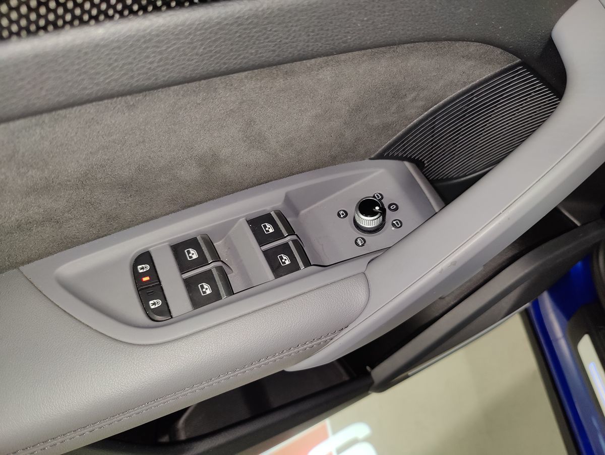 2022 Audi SQ5 Premium Plus photo 21