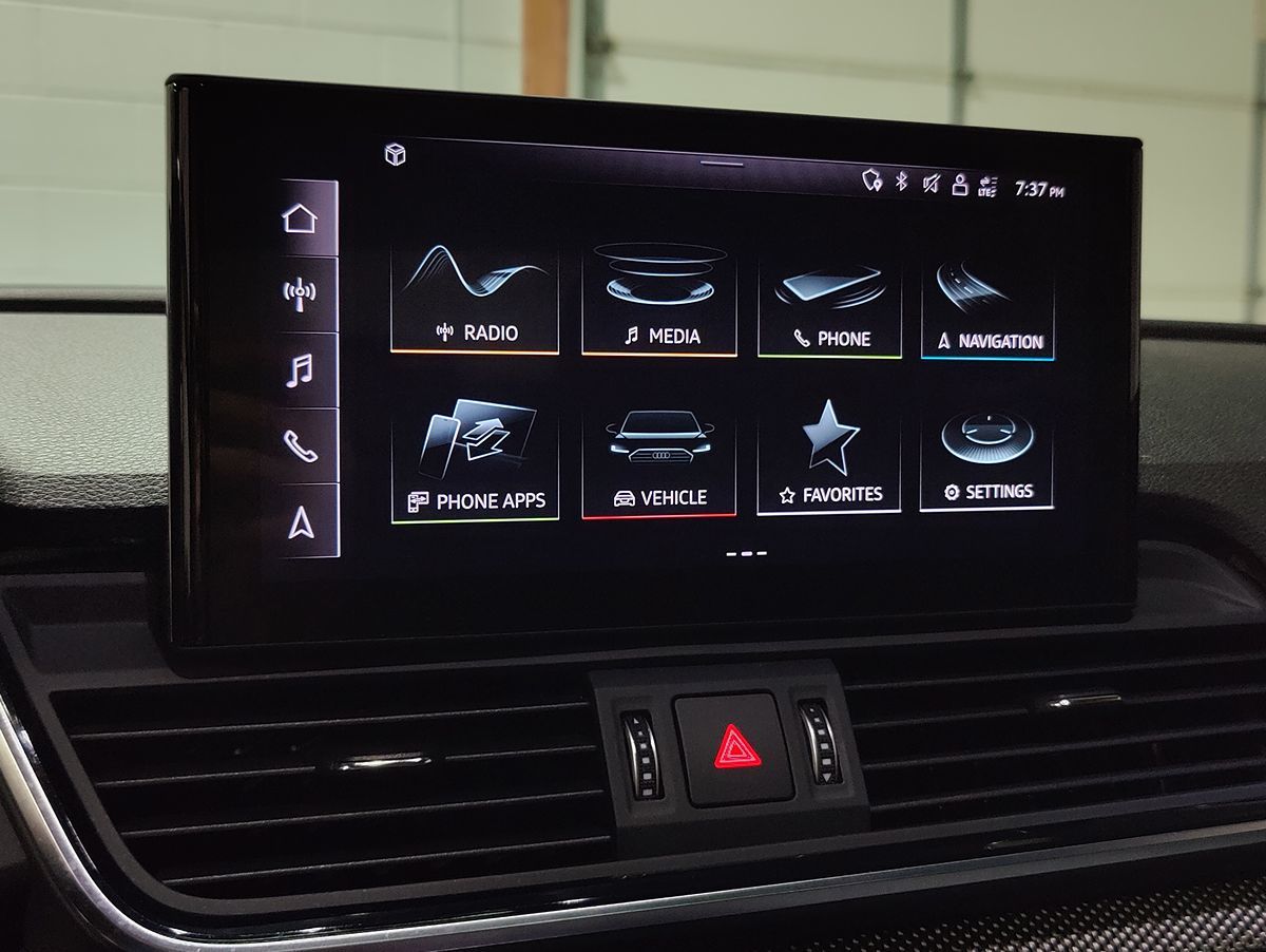 2022 Audi SQ5 Premium Plus photo 30