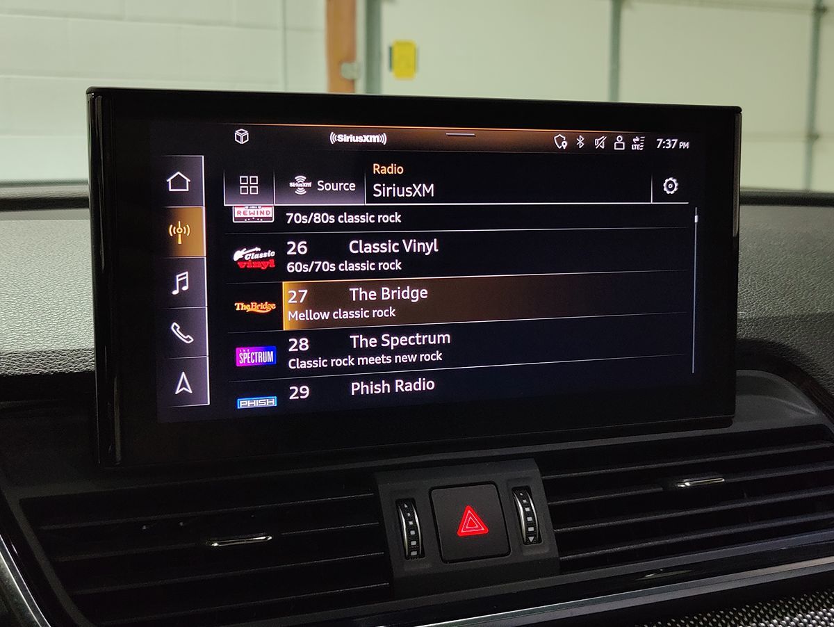 2022 Audi SQ5 Premium Plus photo 33