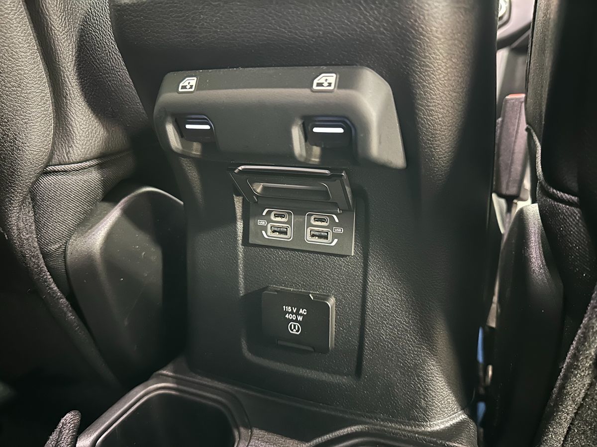 2022 Jeep Gladiator Mojave photo 18