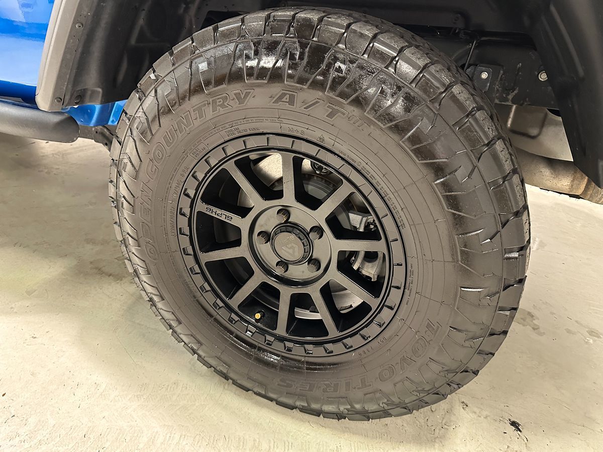2022 Jeep Gladiator Mojave photo 23