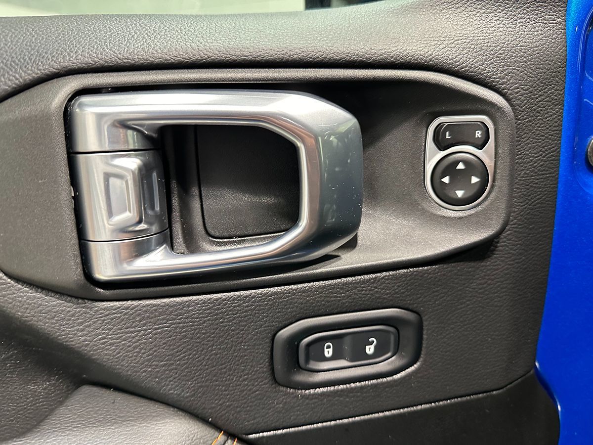 2022 Jeep Gladiator Mojave photo 30