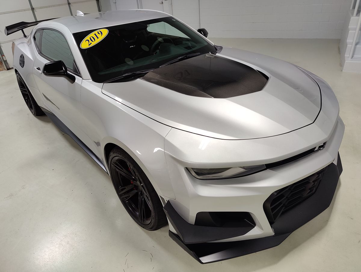 2019 Chevrolet Camaro ZL1 1LE photo 2