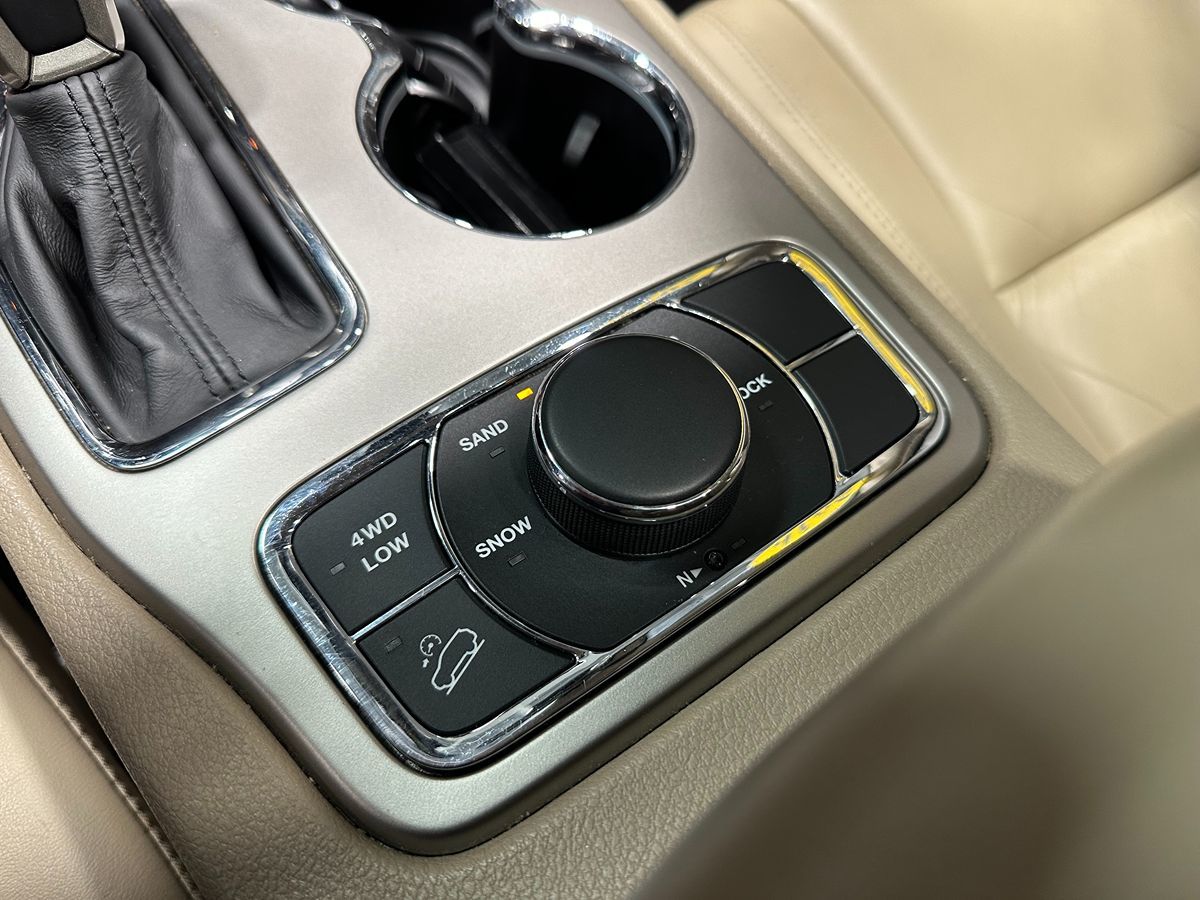 2016 Jeep Grand Cherokee Limited - Photo 35