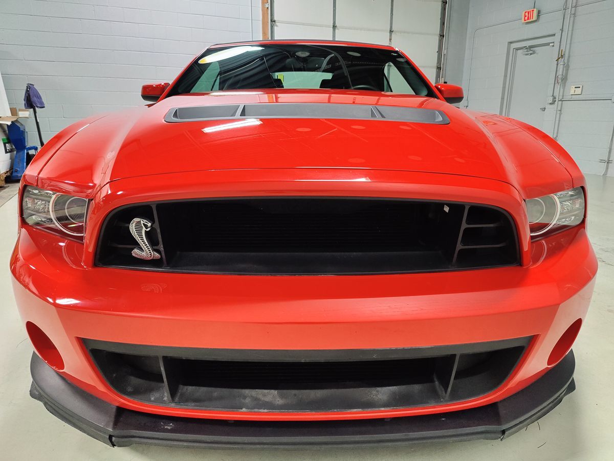 2013 Ford Mustang Shelby GT500 Convertible photo 3
