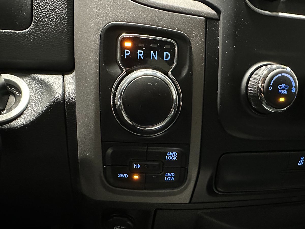 2016 Ram 1500 Express photo 29