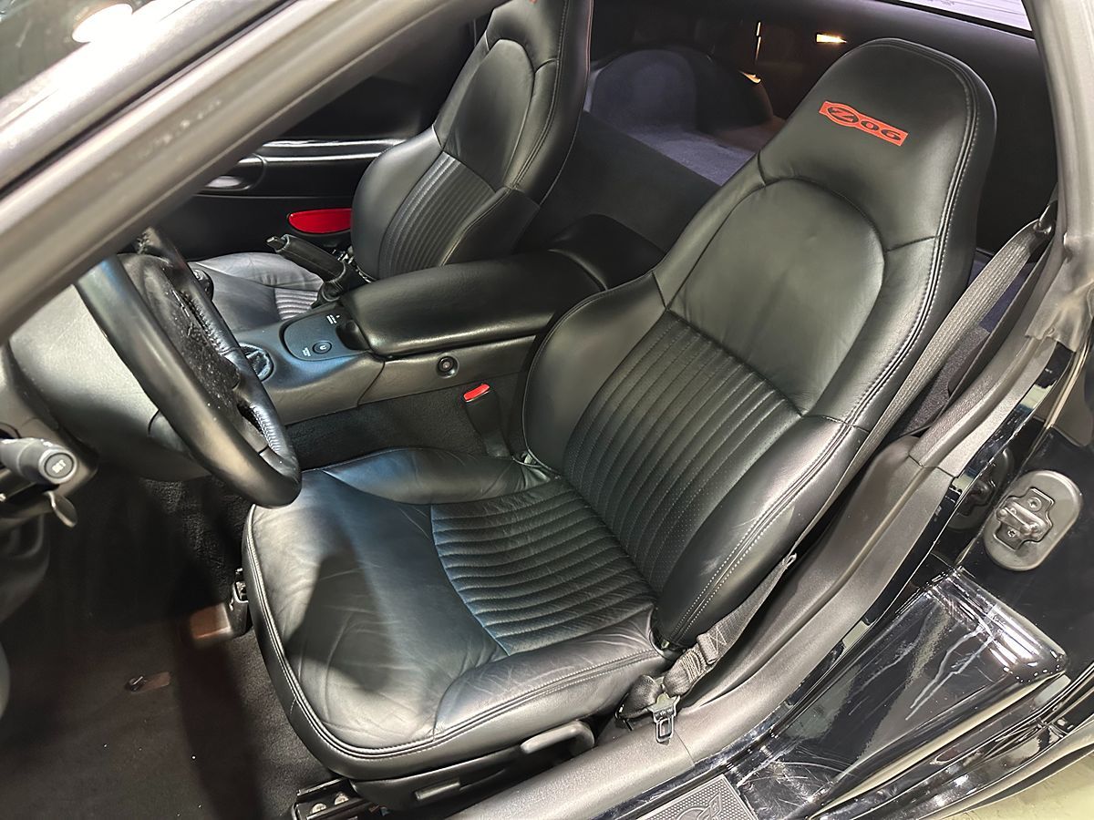 2001 Chevrolet Corvette Z06 photo 19