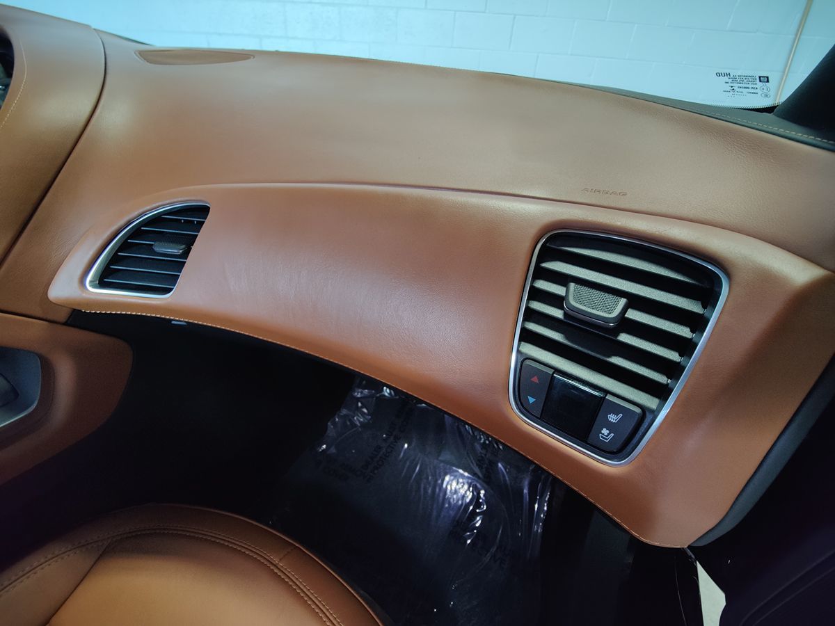 2014 Chevrolet Corvette Stingray 3LT photo 15