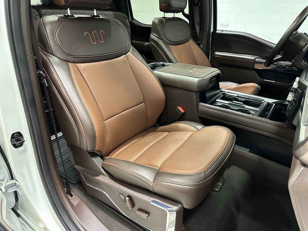 2023 Ford F-250 King Ranch photo 12