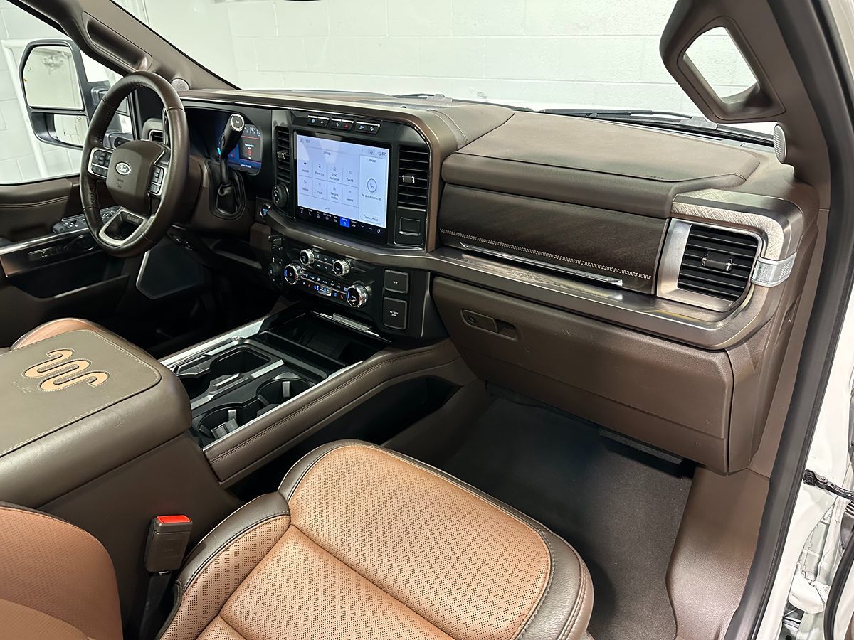 2023 Ford F-250 King Ranch photo 13