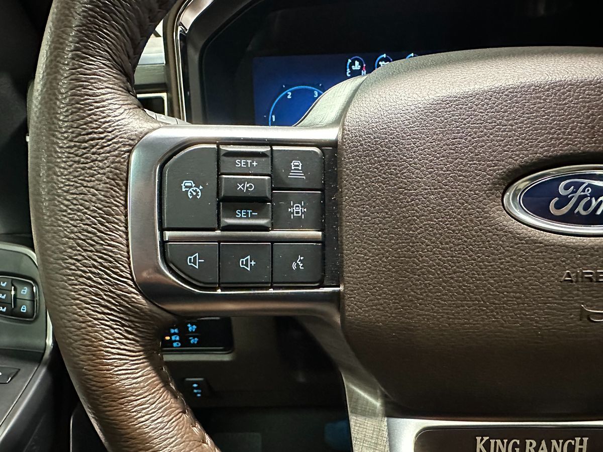 2023 Ford F-250 King Ranch photo 29