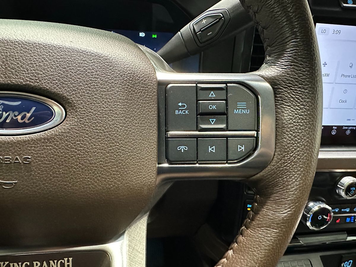 2023 Ford F-250 King Ranch photo 30