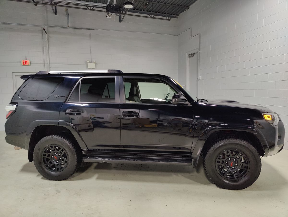 2015 Toyota 4Runner TRD Pro photo 4
