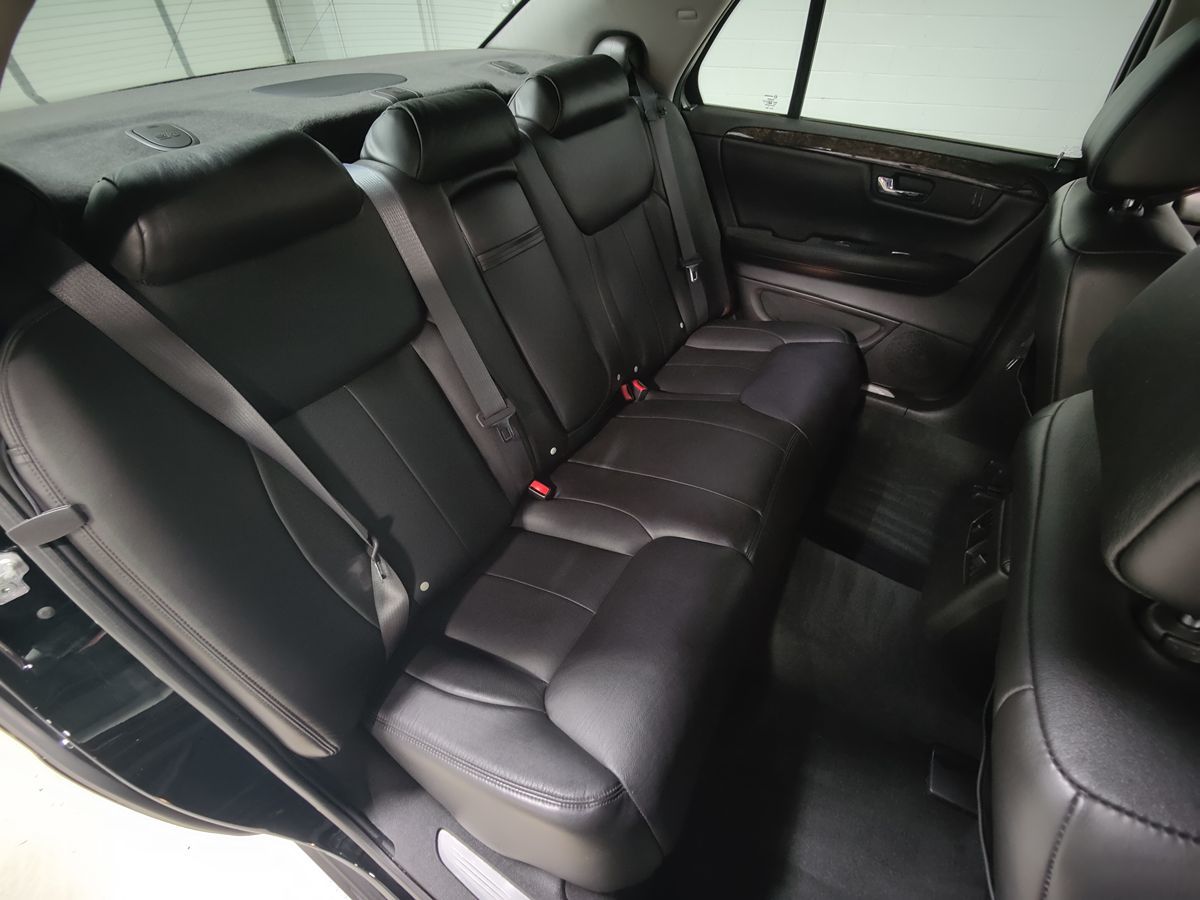 2008 Cadillac DTS photo 11