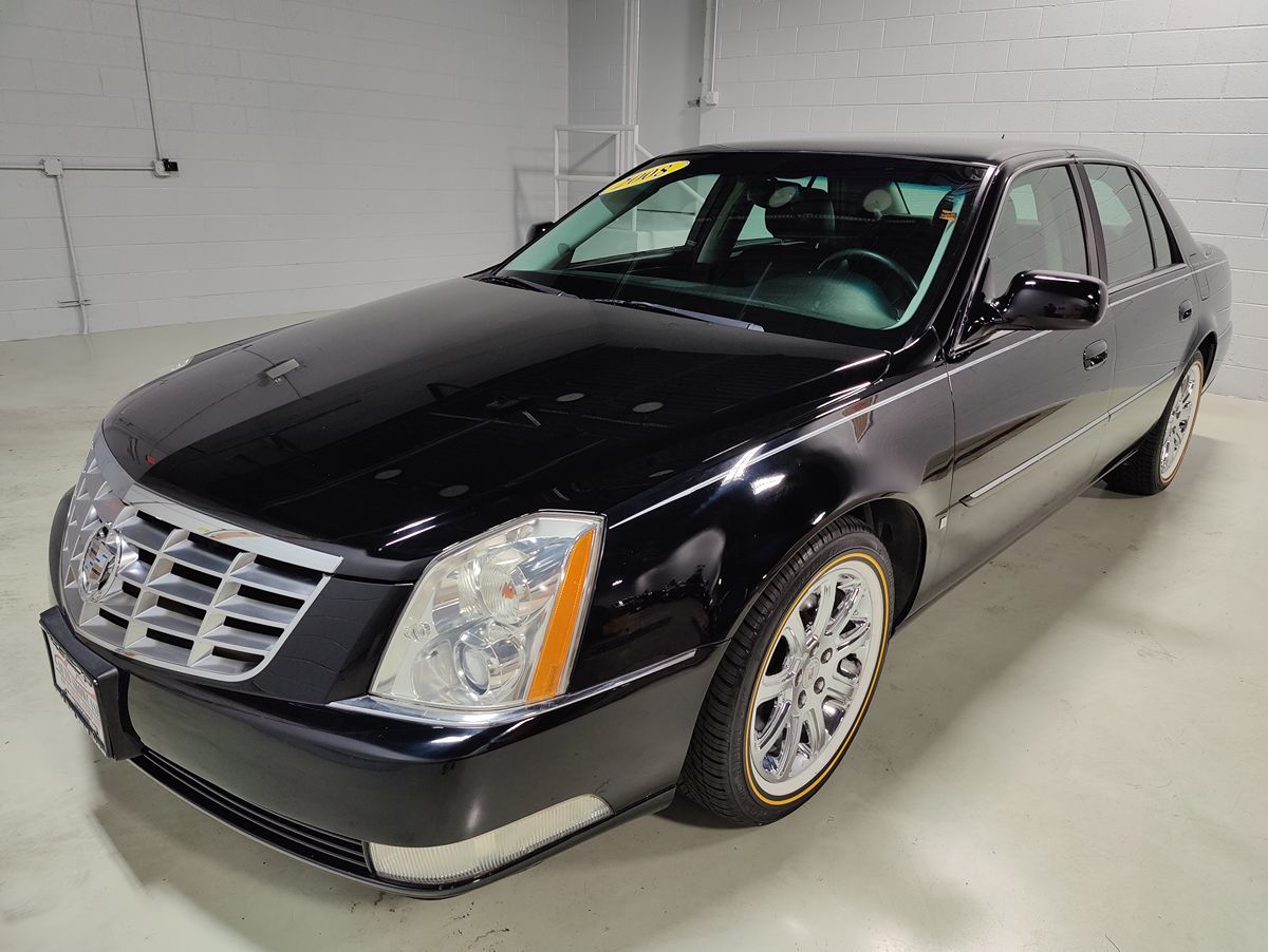 2008 Cadillac DTS photo 12