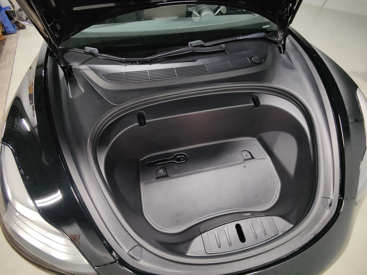 2020 Tesla Model 3 Long Range photo 4