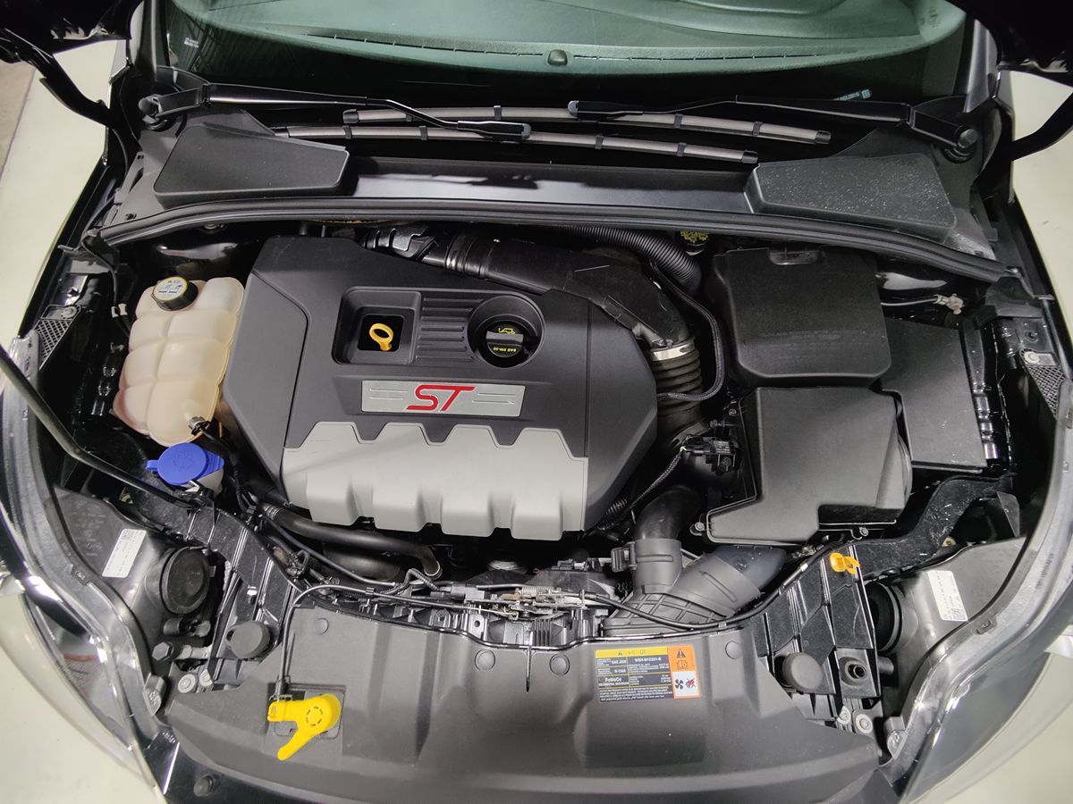 2013 Ford Focus ST photo 4