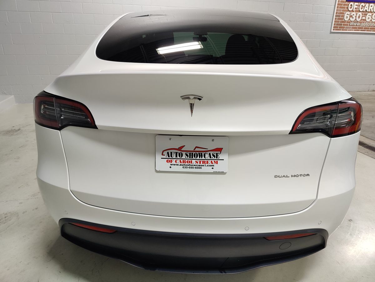 2022 Tesla Model Y Long Range photo 6