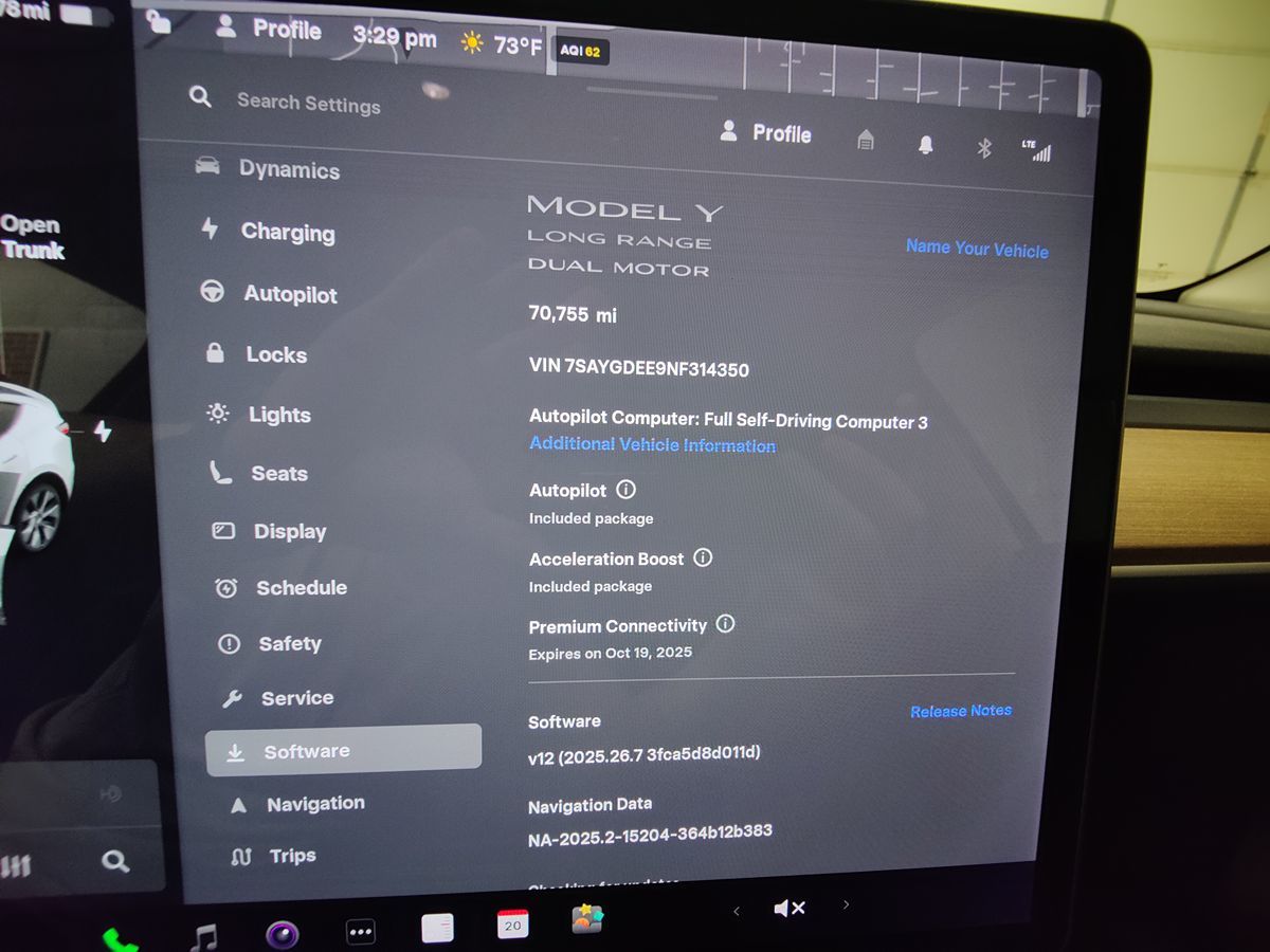 2022 Tesla Model Y Long Range photo 21