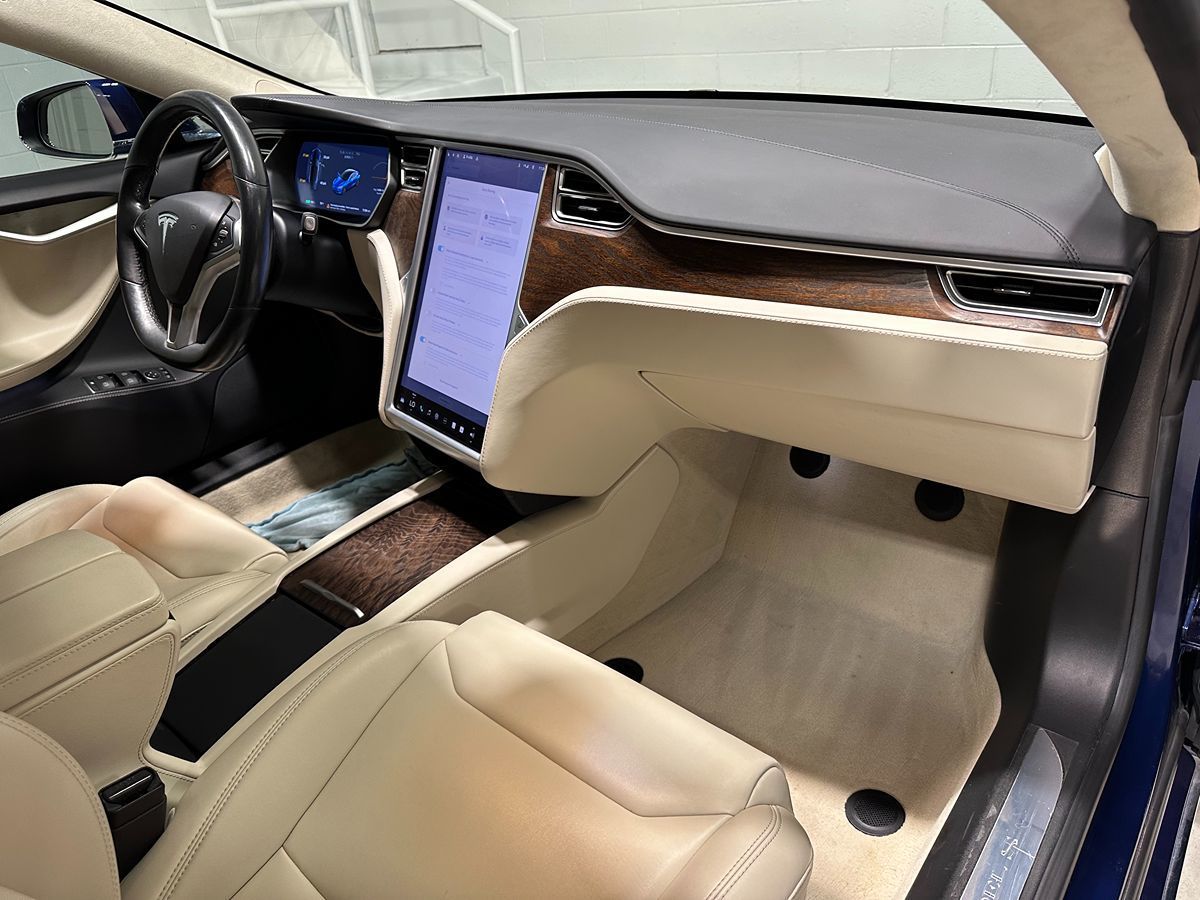 2017 Tesla Model S 100D photo 11