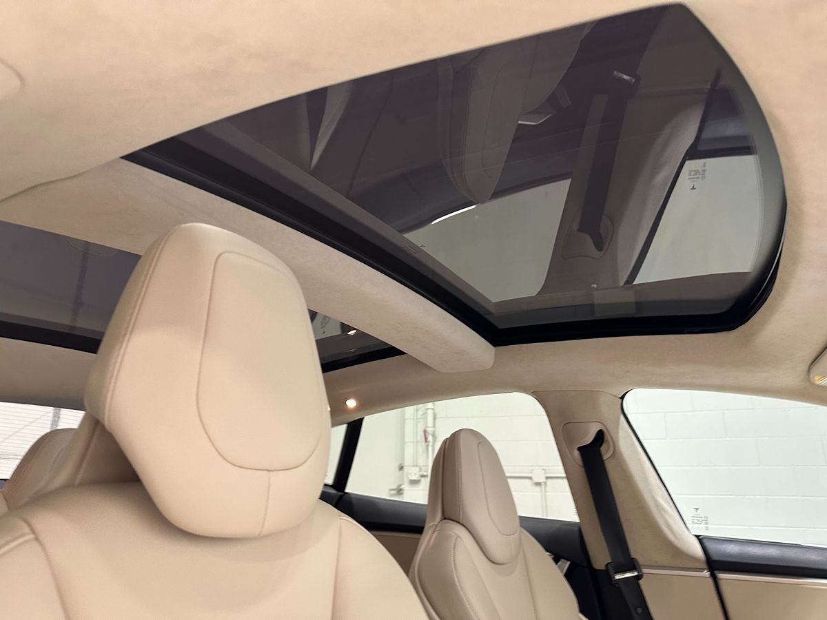 2017 Tesla Model S 100D photo 12