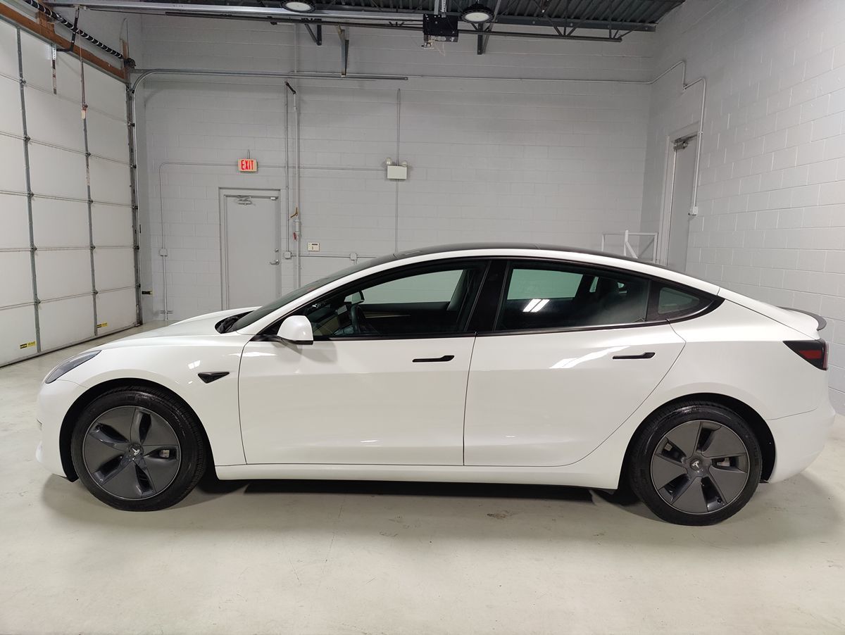 2023 Tesla Model 3 photo 15