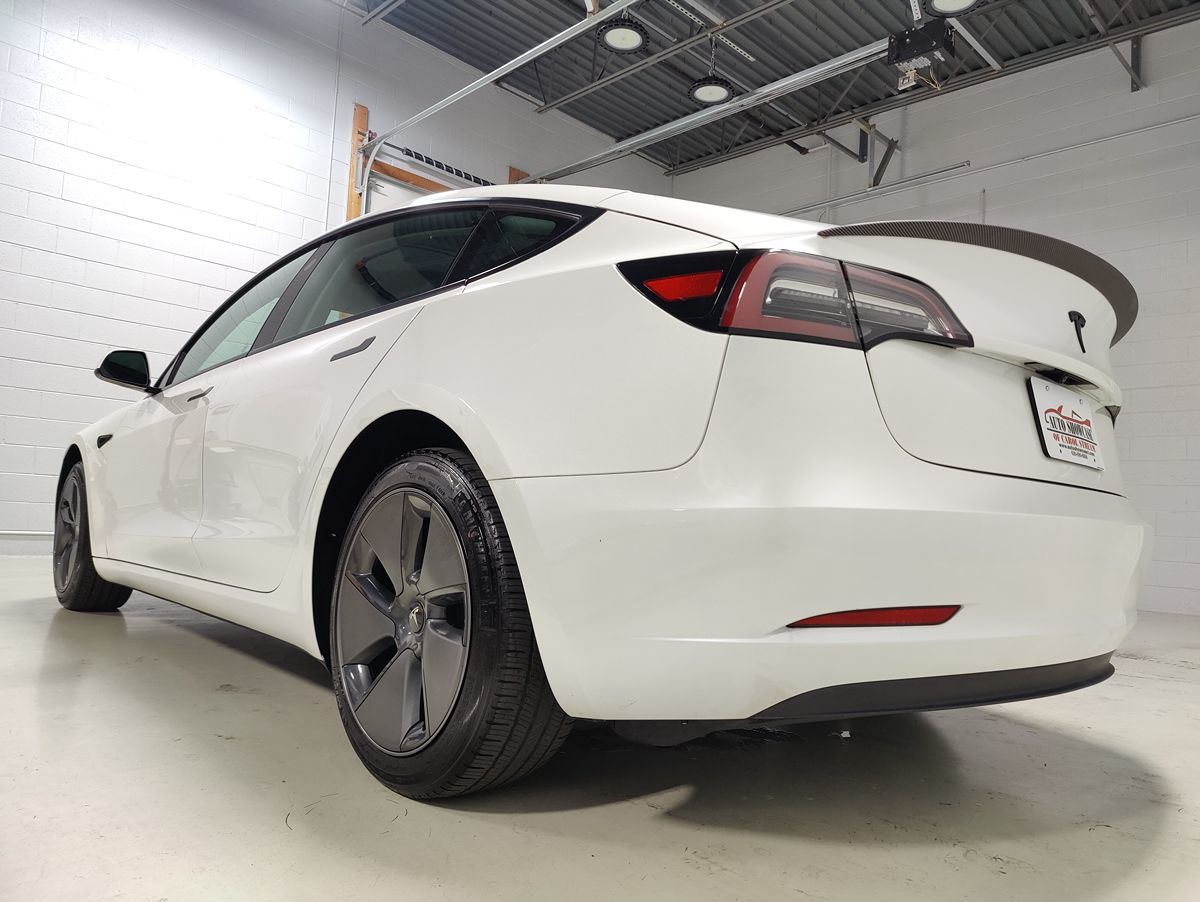 2023 Tesla Model 3 photo 17