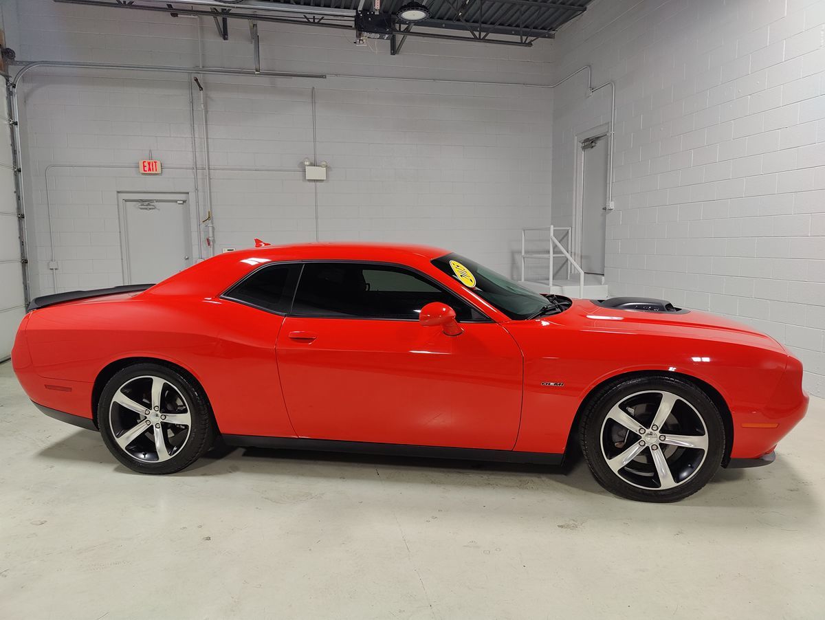 2015 Dodge Challenger R/T Plus Shaker photo 5