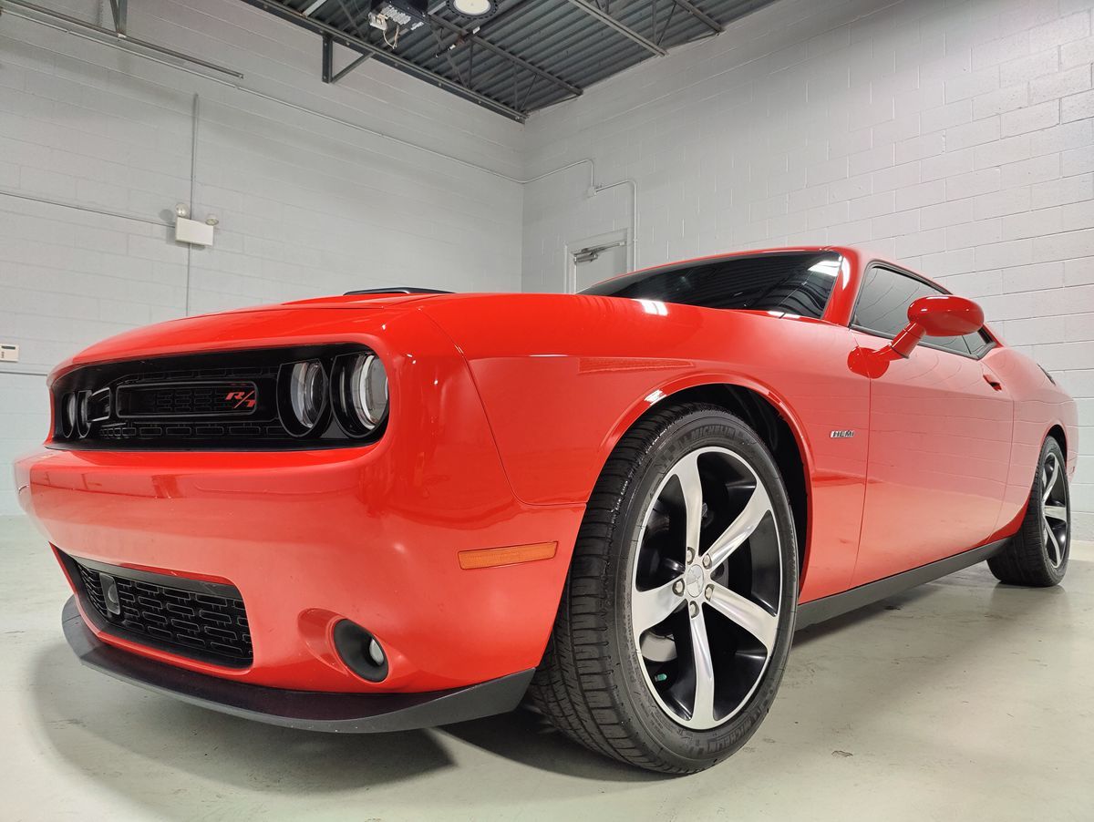 2015 Dodge Challenger R/T Plus Shaker photo 16