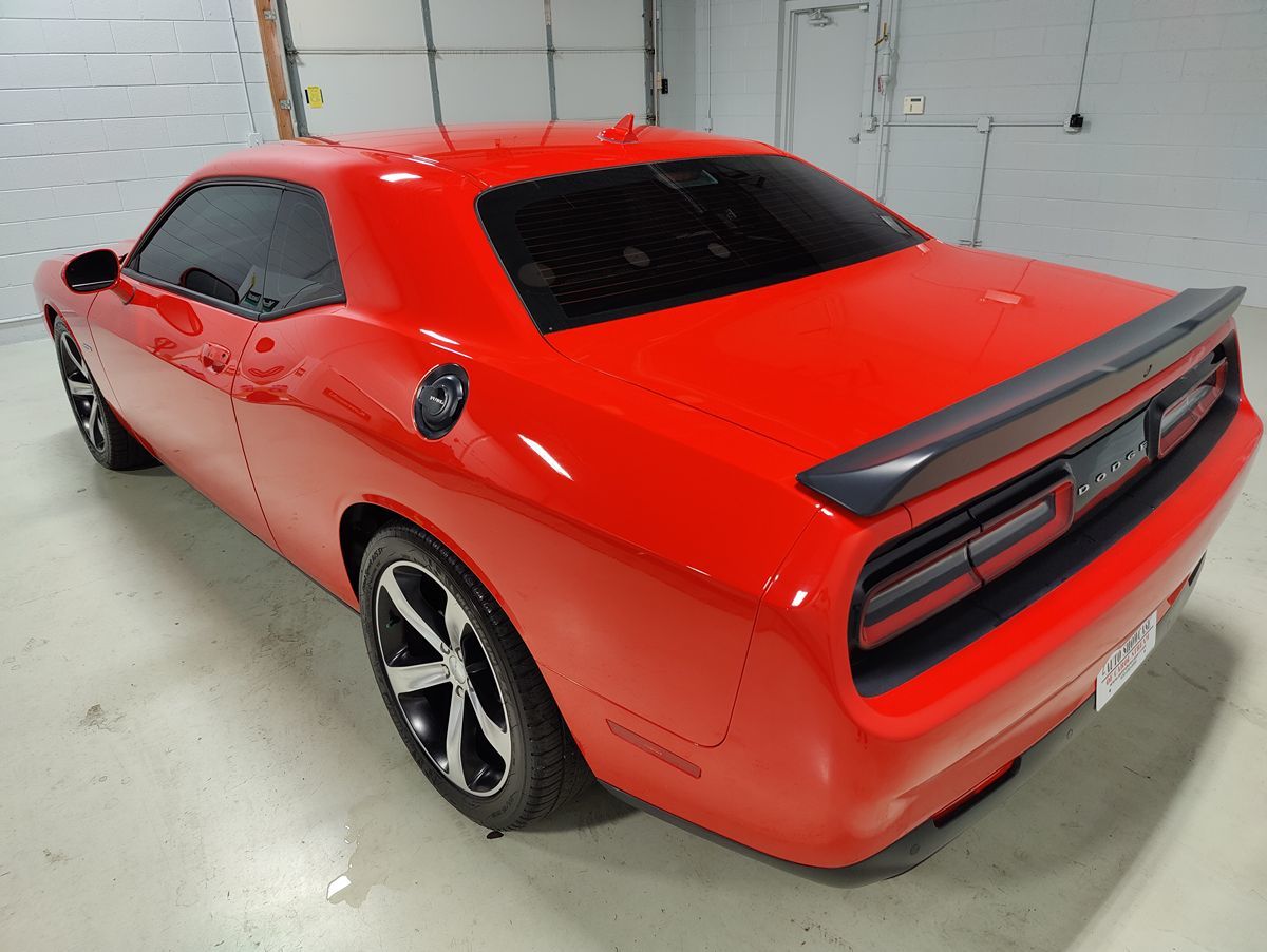 2015 Dodge Challenger R/T Plus Shaker photo 18