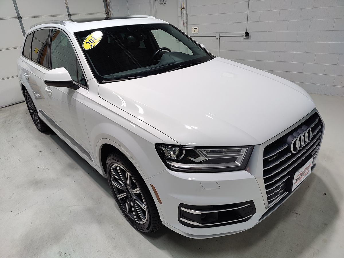 2017 Audi Q7 Premium Plus photo 2