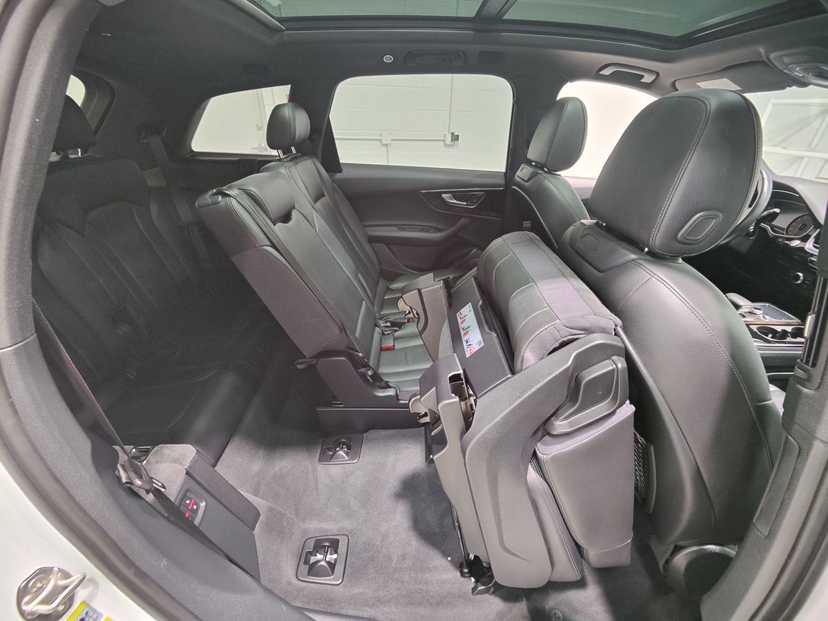 2017 Audi Q7 Premium Plus photo 14