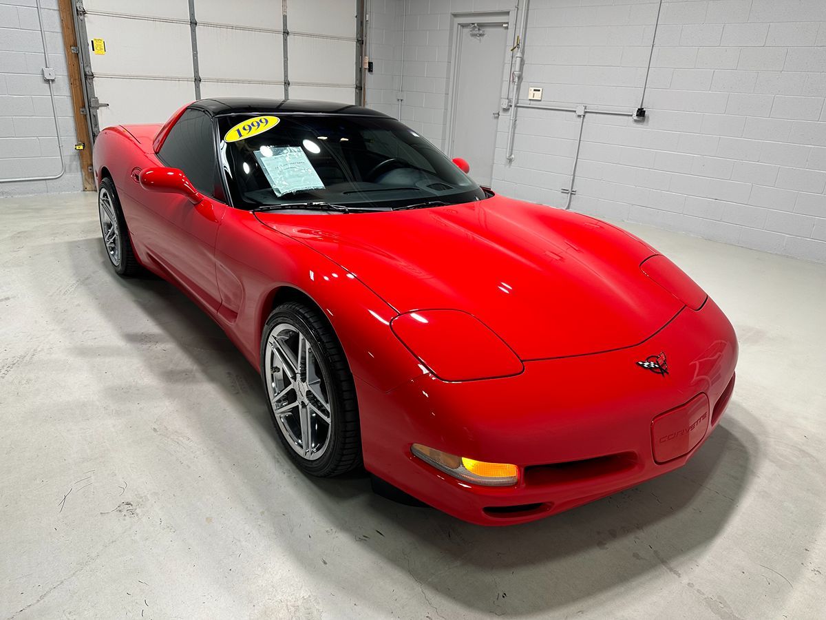 1999 Chevrolet Corvette photo 3