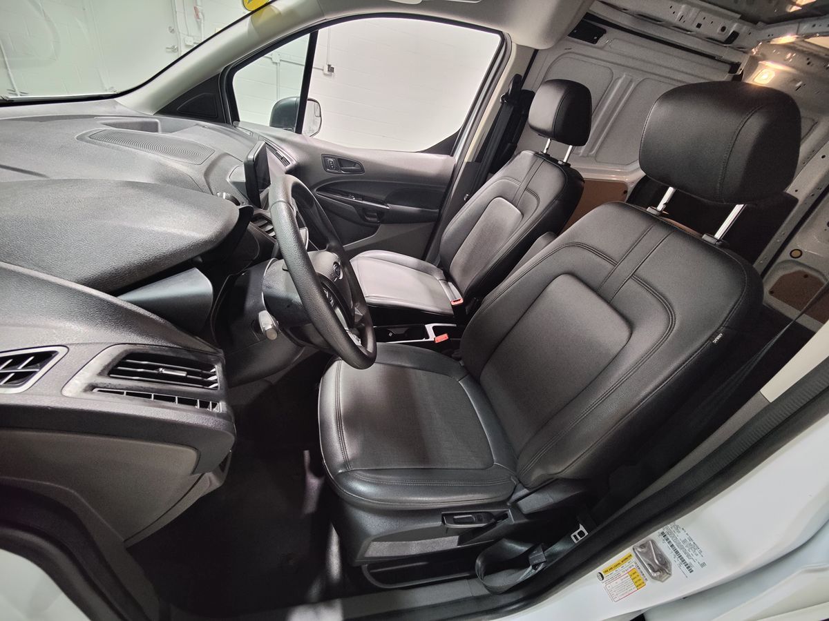2023 Ford Transit Van XL photo 21