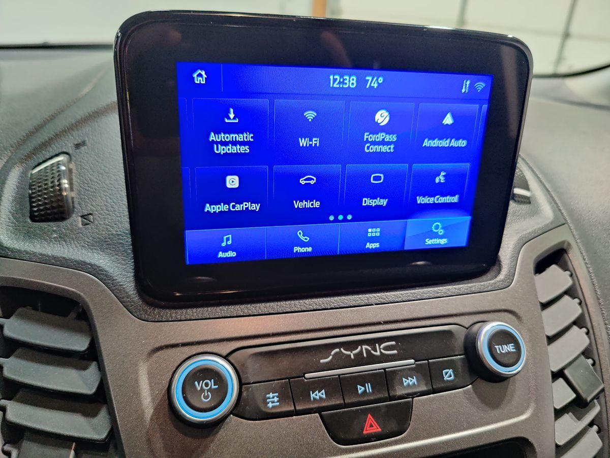 2023 Ford Transit Van XL photo 32
