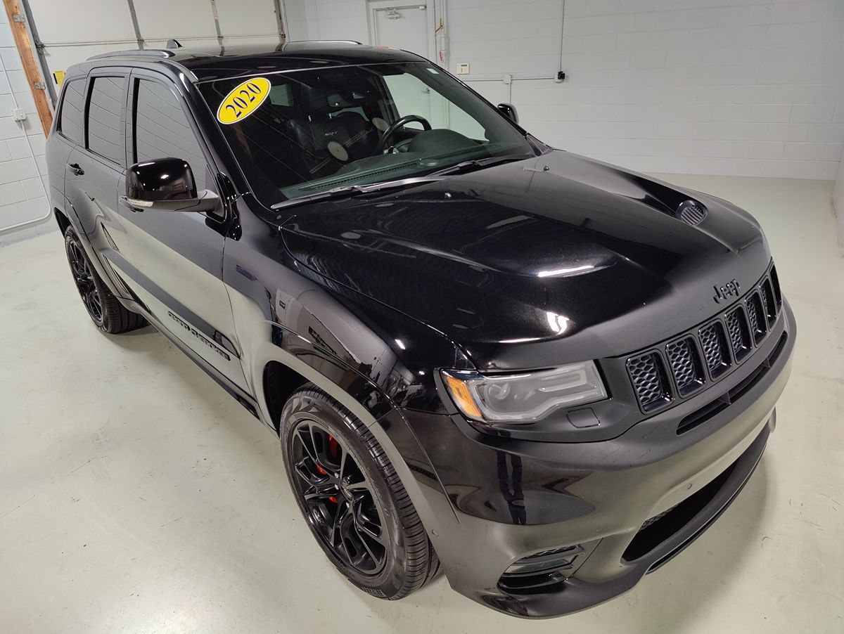 2020 Jeep Grand Cherokee SRT8 photo 2