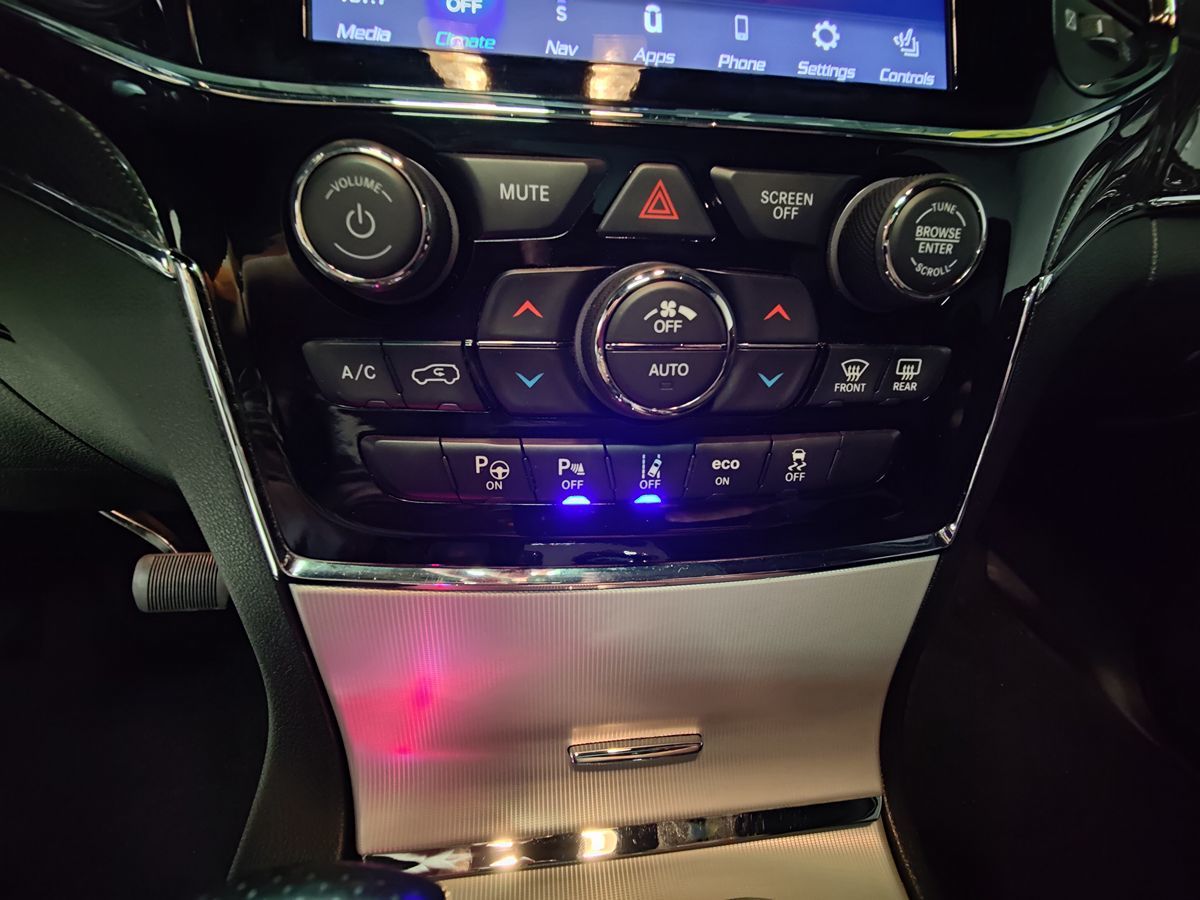 2020 Jeep Grand Cherokee SRT8 photo 25