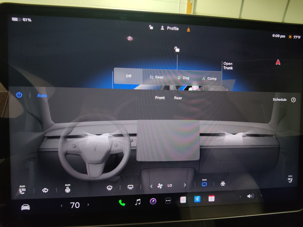 2024 Tesla Model Y Long Range photo 27