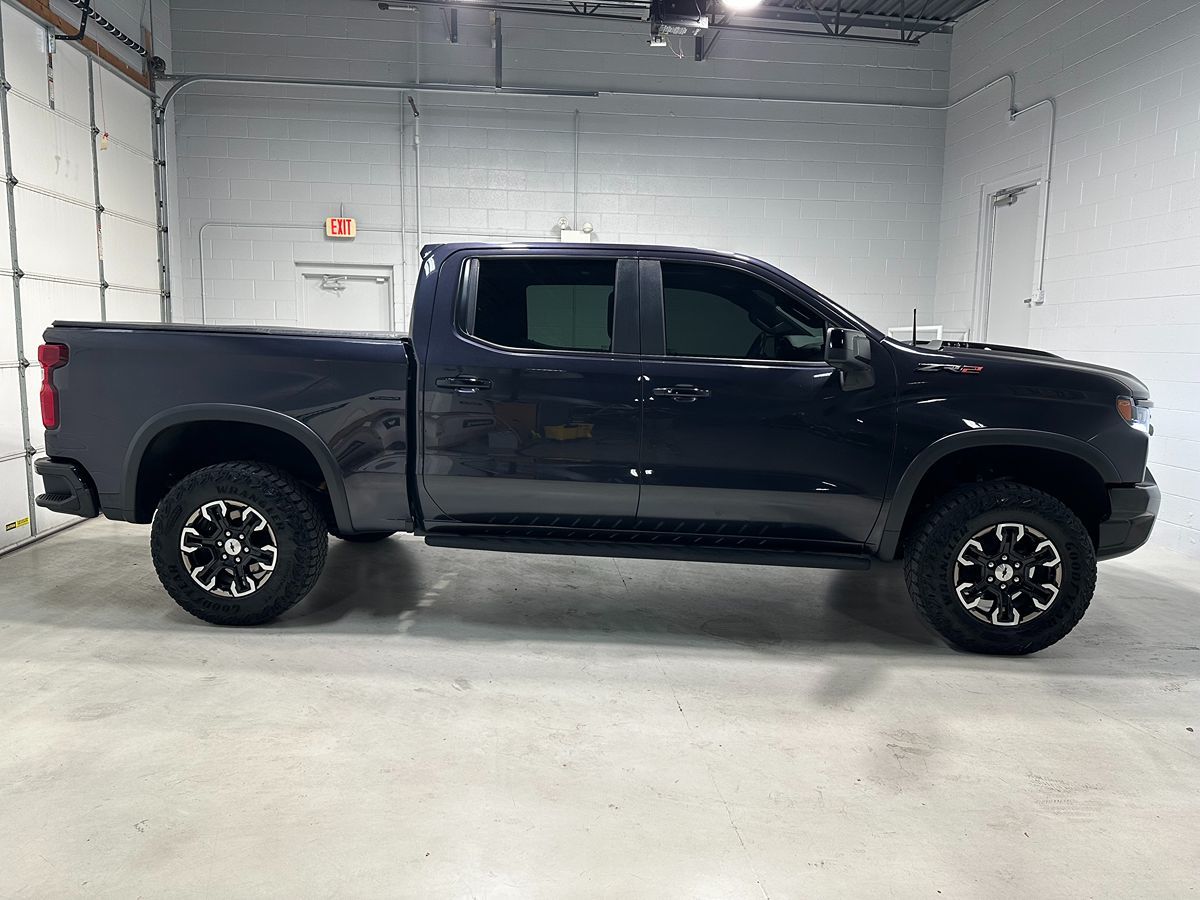 2023 Chevrolet Silverado 1500 ZR2 photo 2