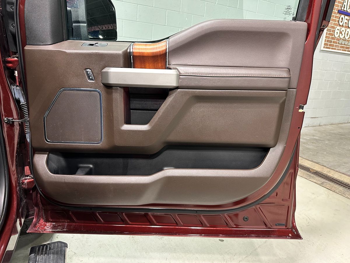 2016 Ford F-150 King Ranch photo 8