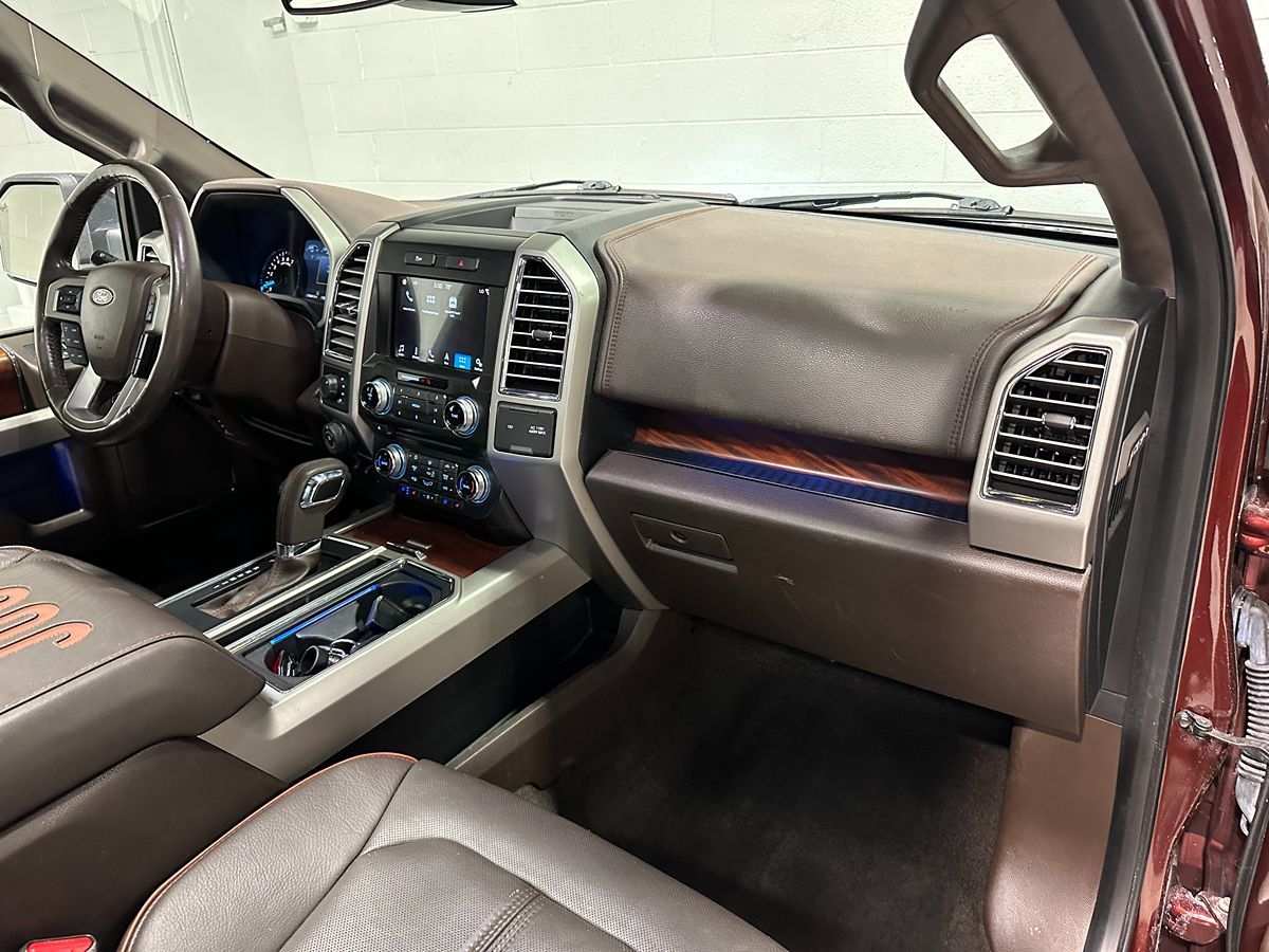 2016 Ford F-150 King Ranch photo 10