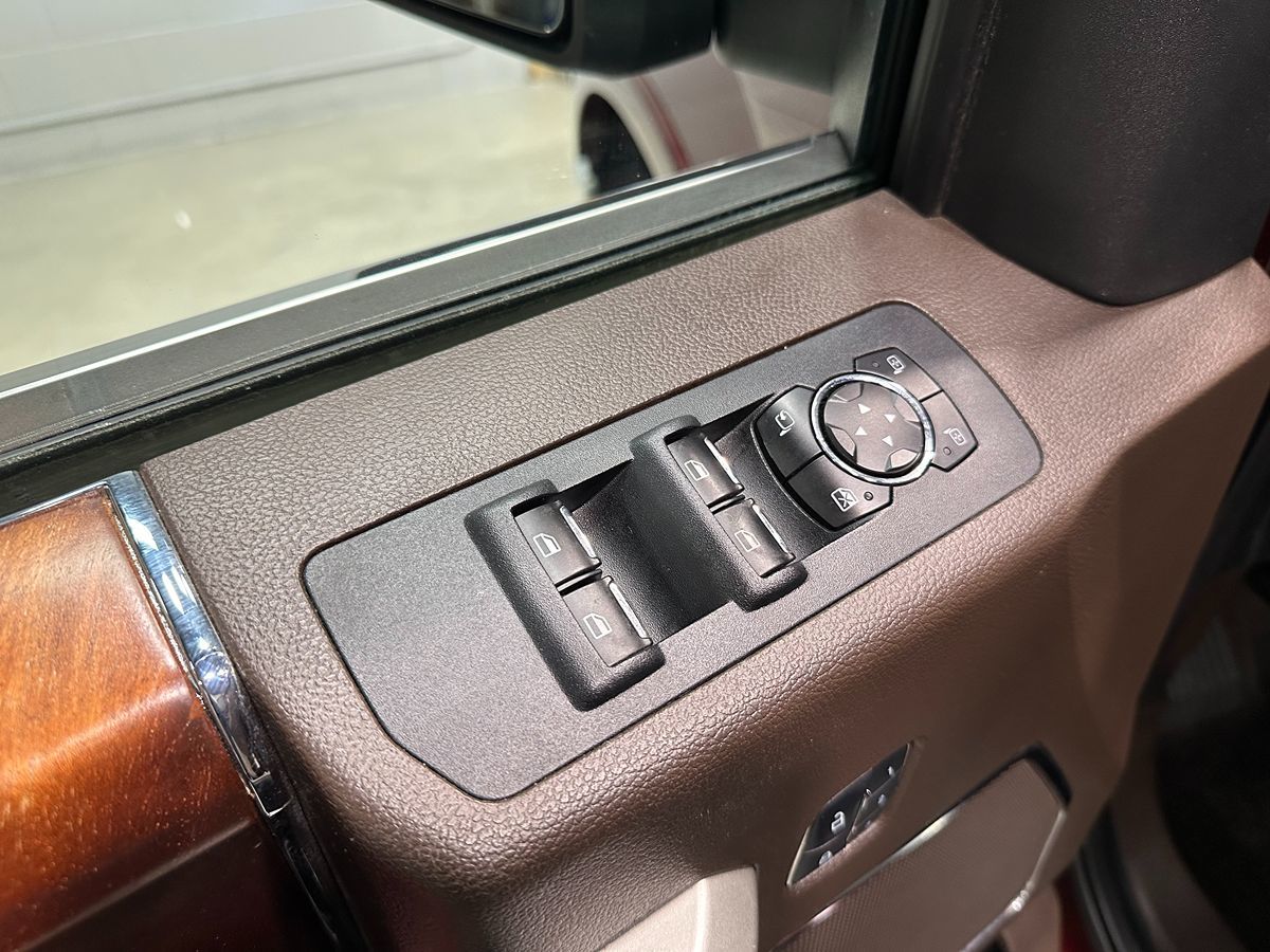 2016 Ford F-150 King Ranch photo 24